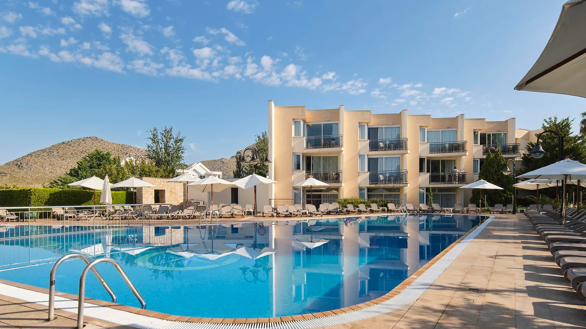Aparthotel Duva & Spa Port de Pollenca