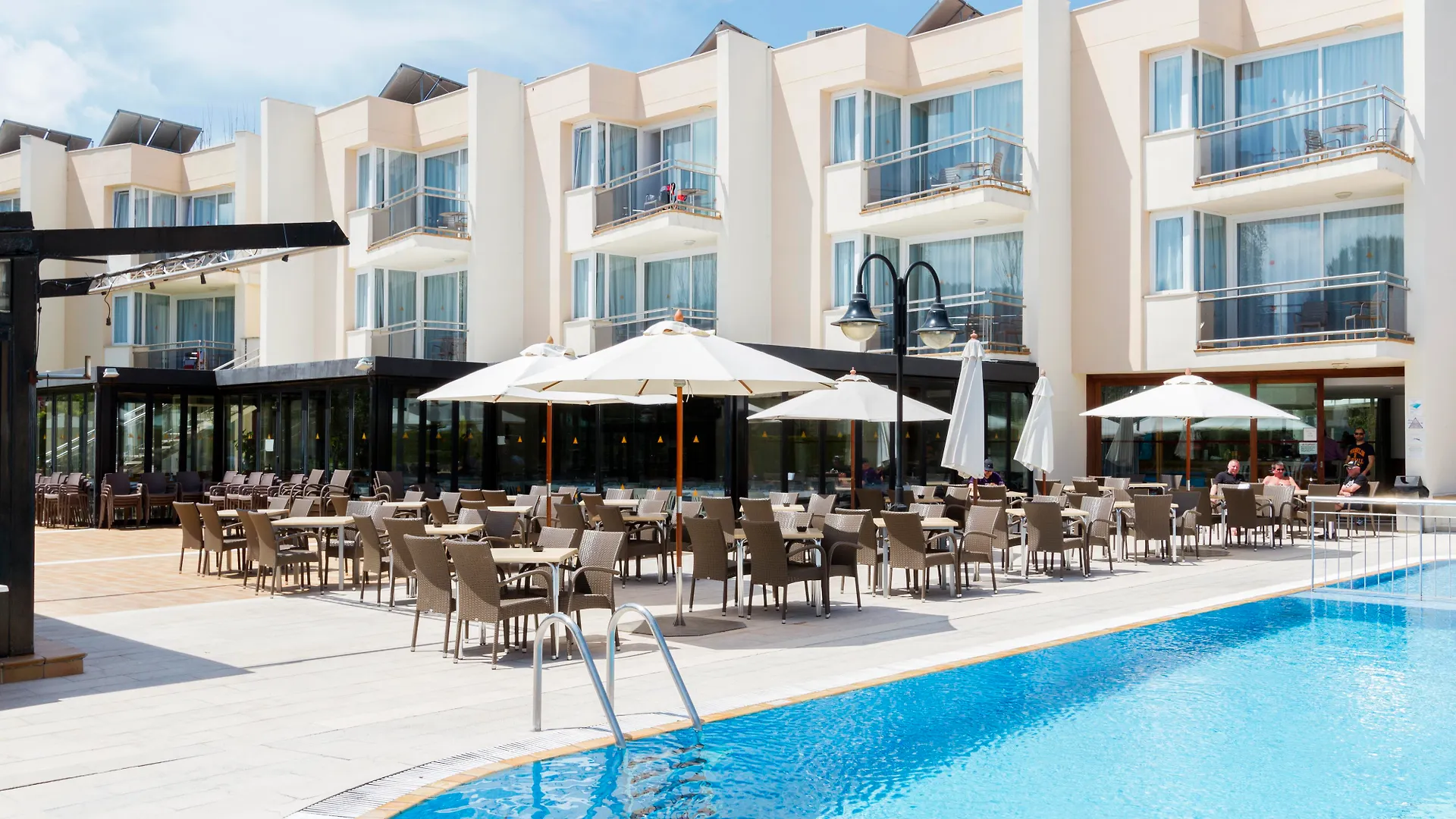 Aparthotel Duva & Spa Port de Pollenca 4*,