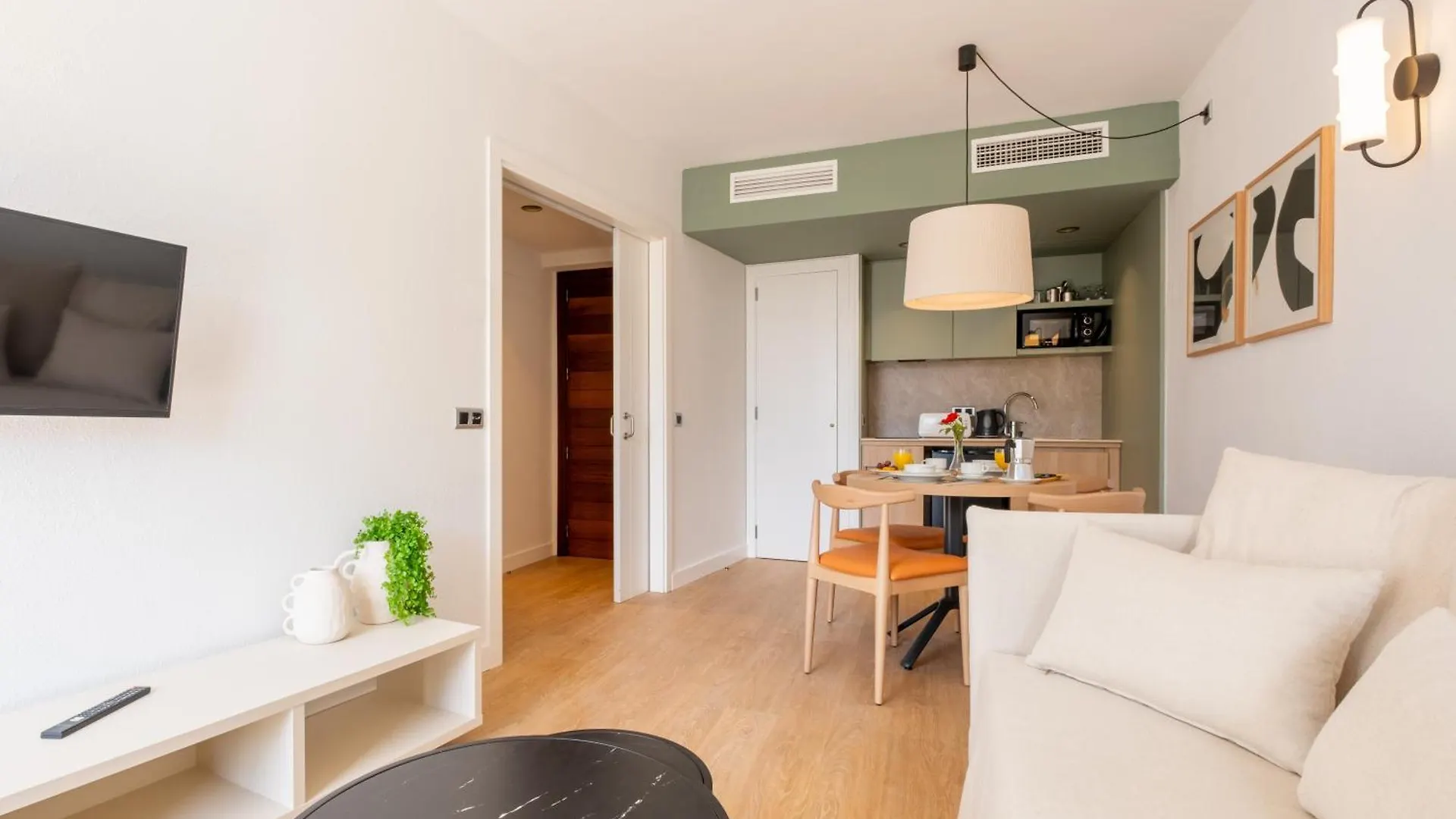 Aparthotel Duva & Spa Port de Pollenca